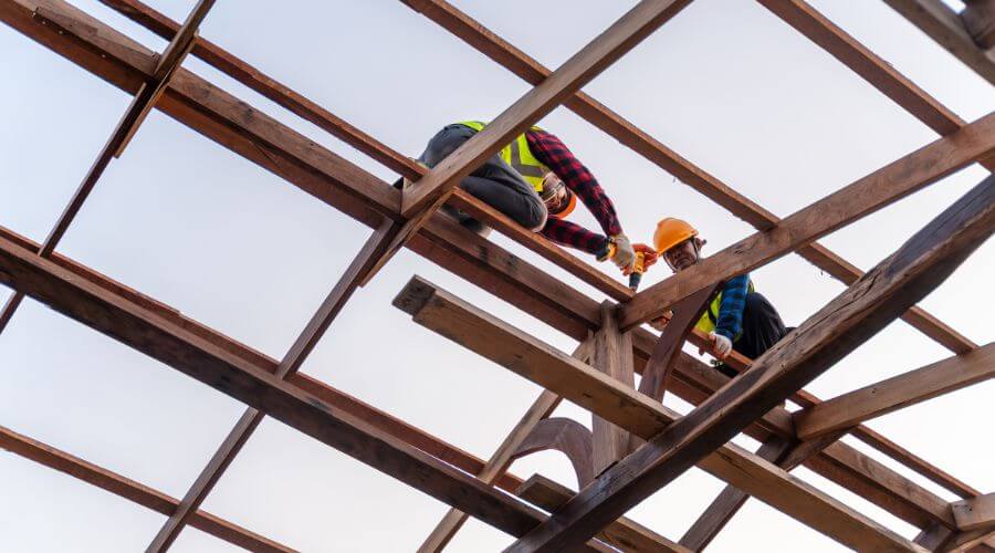 Expert Emergency Roof Repairs services in Thonotosassa, FL